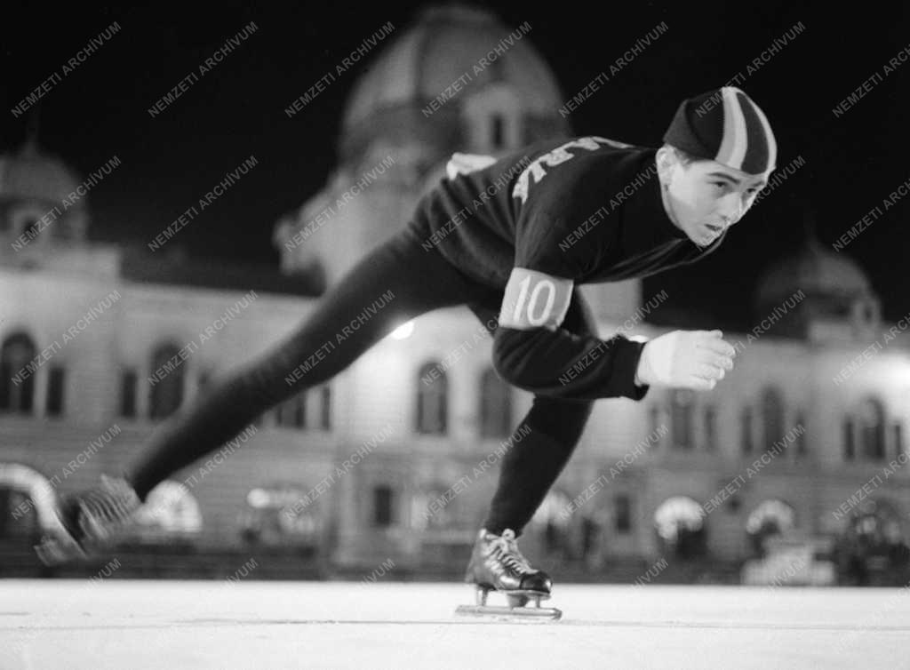 Sport - Gyorskorcsolya - Bp. Petőfi idénynyitó verseny