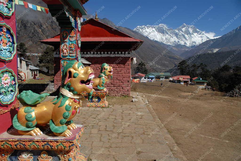 Nepál - Tengboche - Kolostor