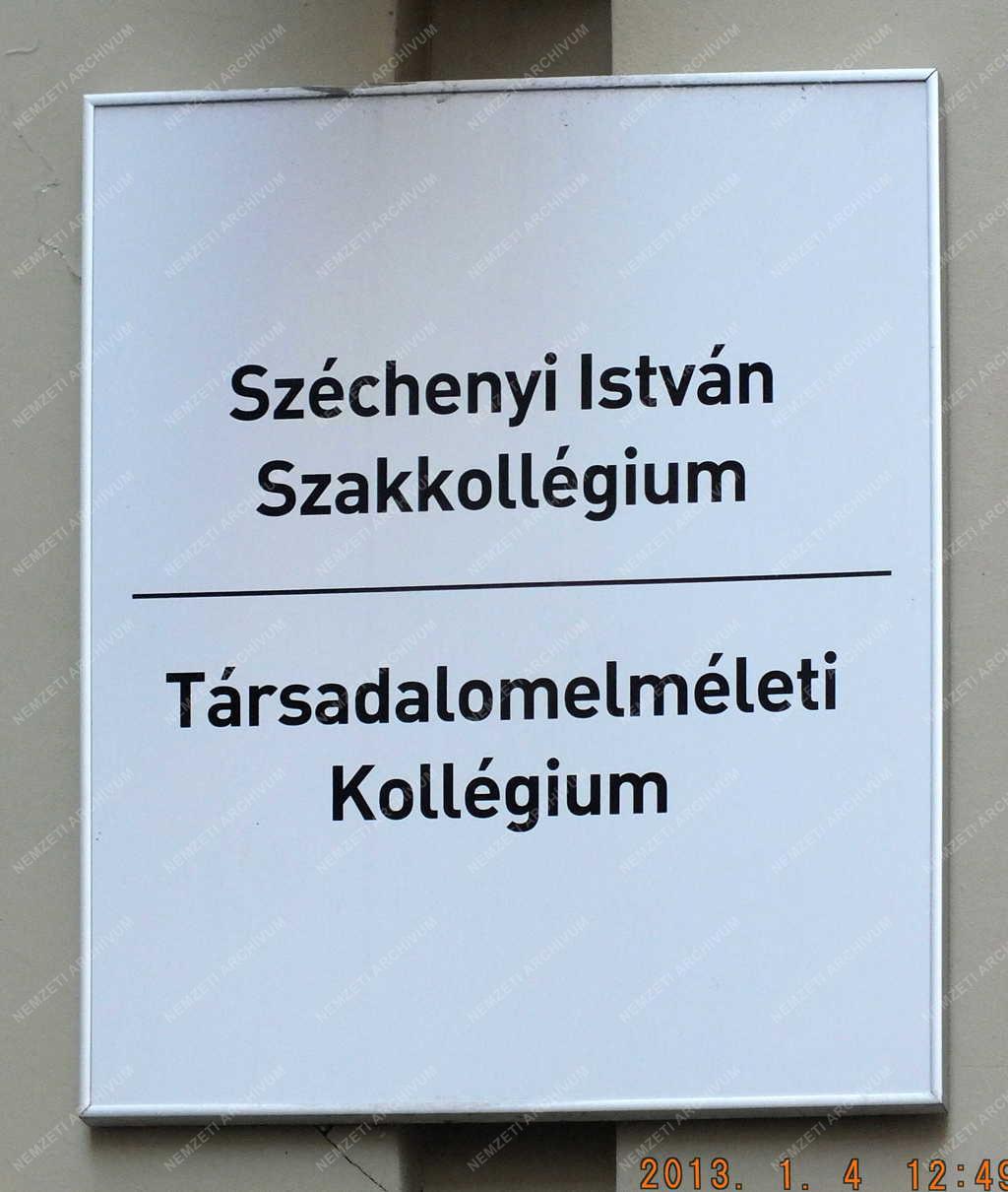 Tárgy - Névtábla - Széchenyi István Szakkollégium