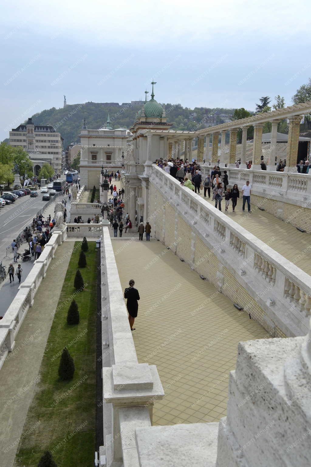 Műemlék - Budapest - A Várkert Bazár