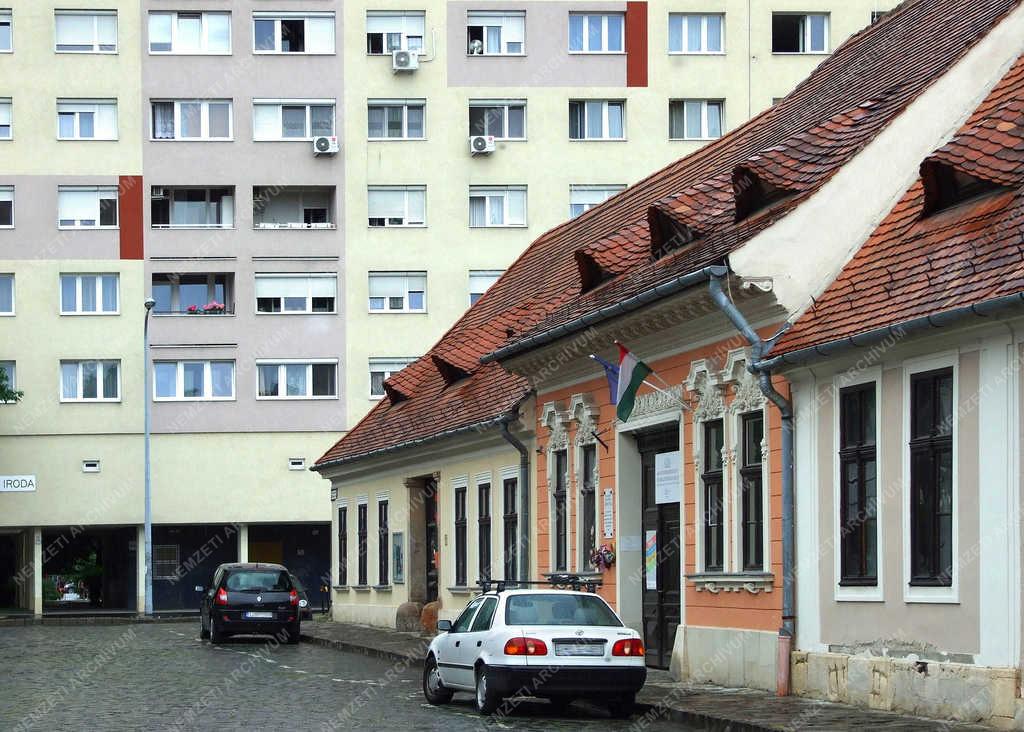 Városkép - Budapest - Óbudai épületek