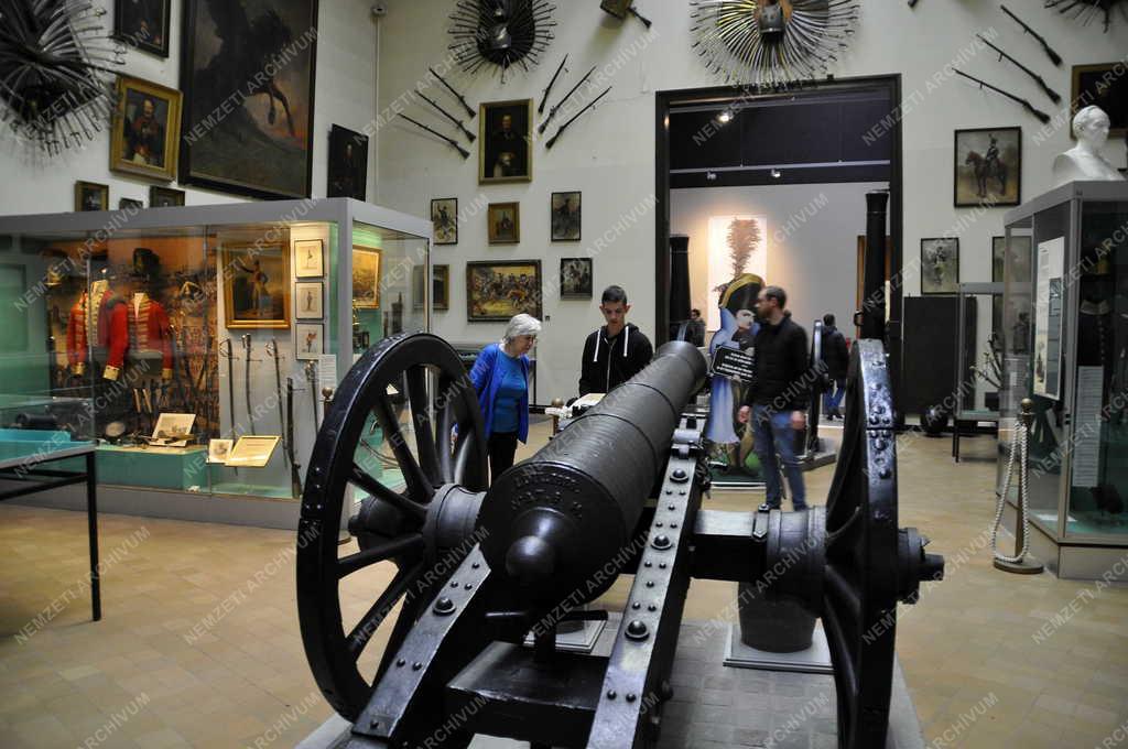 Kultúra - Brüsszel - Katonai múzeum 