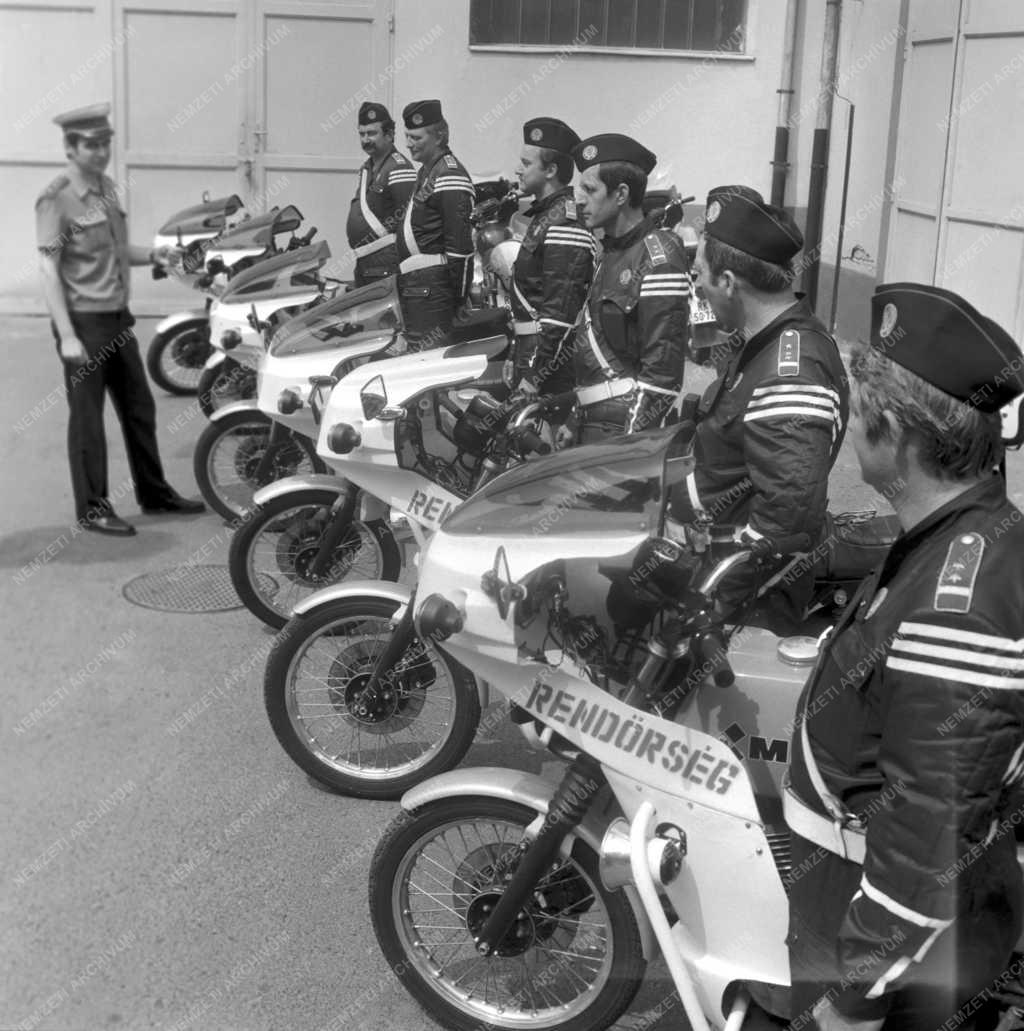 Rendőrség - Rendőrmotoros csoport alakult Heves megyében