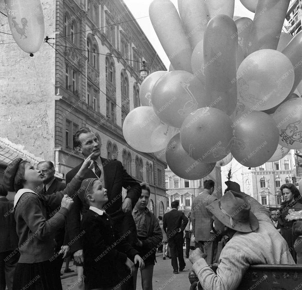 A szerző válogatása - Ferencvárosi búcsu