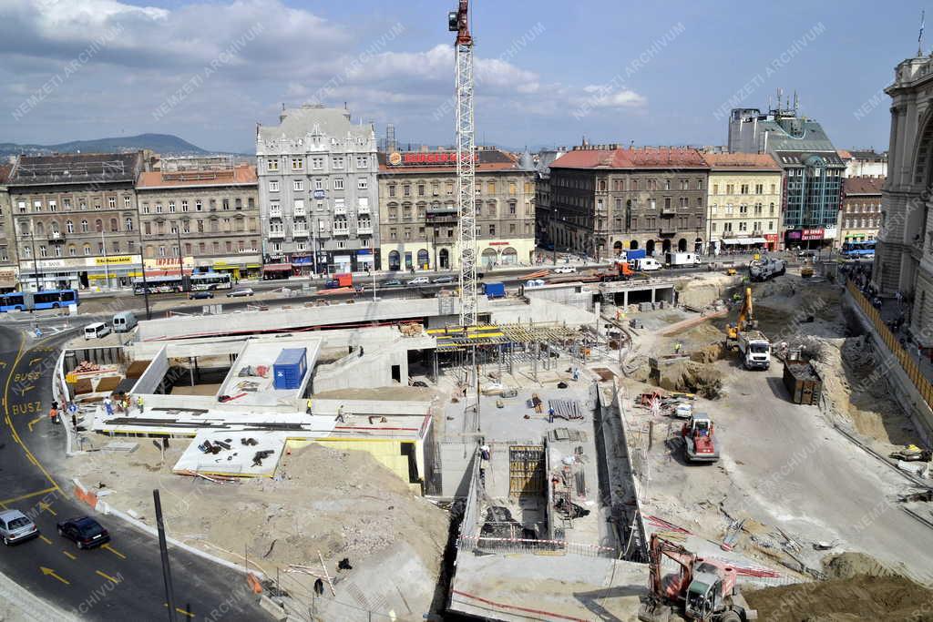 Budapest - A Baross tér rendezése