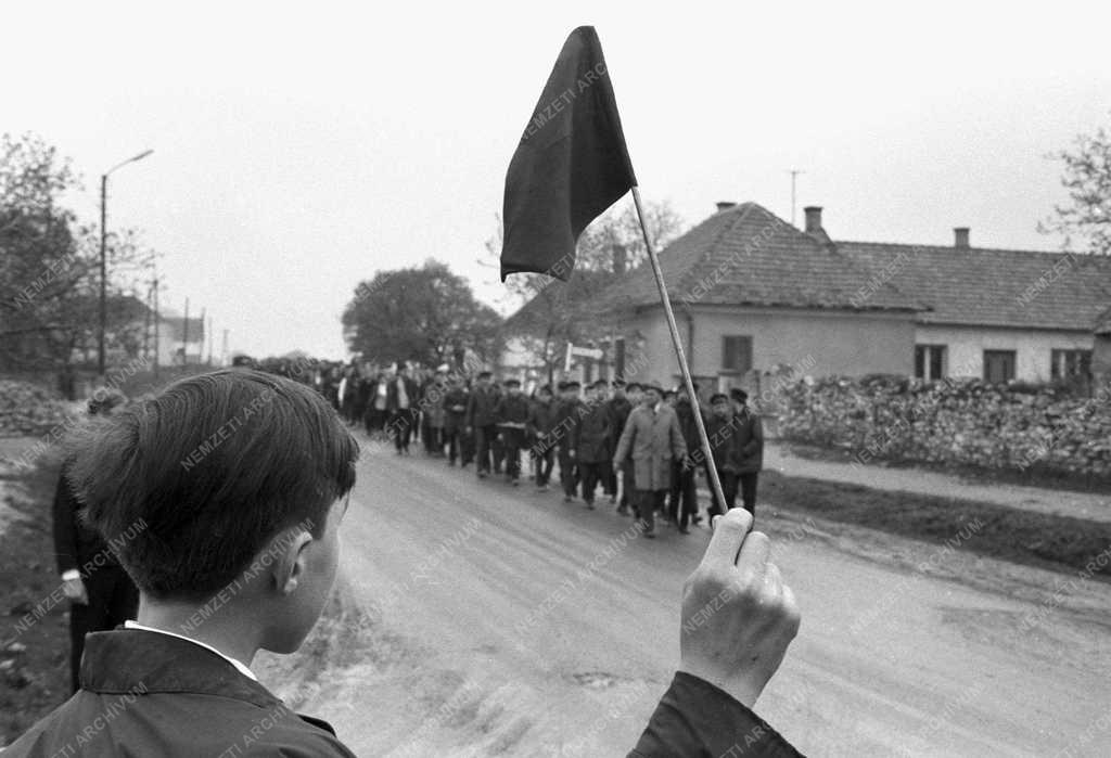 Kultúra - Évforduló - Radnóti Miklós születése 