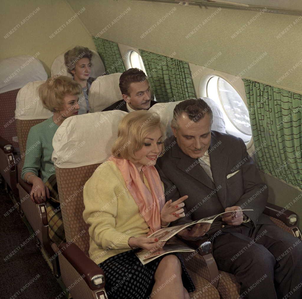 Légi közlekedés - Malév reklámfotó