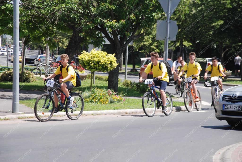Sport - Balassagyarmat - Tour de Hongrie kerékpáros körverseny