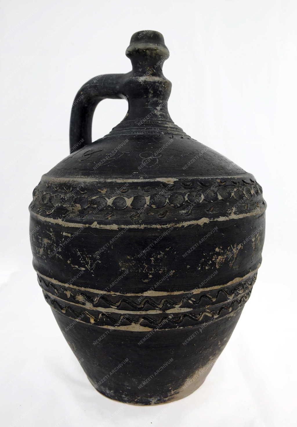 Népművészet - Debrecen - Cserépkorsó