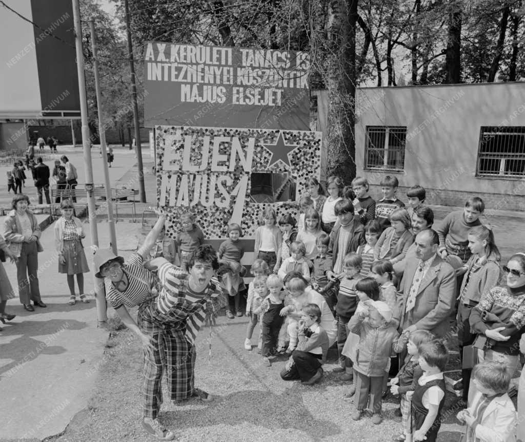 Életkép - Ünnep - Kőbányai majális