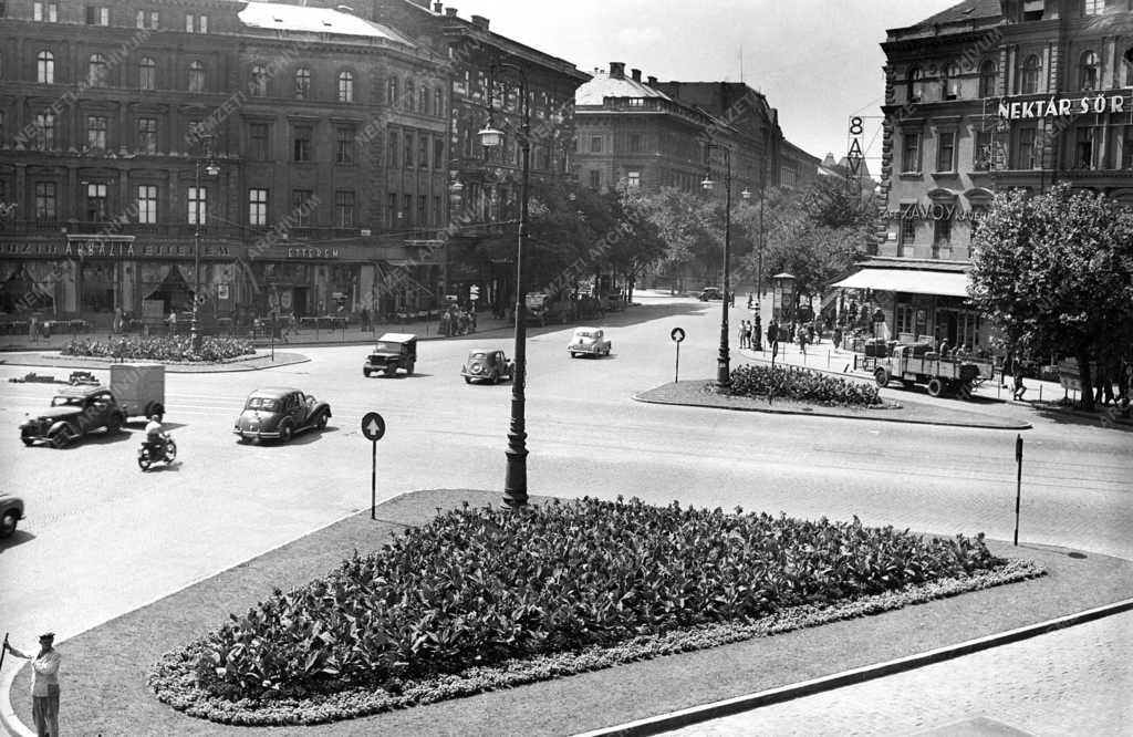 Városkép - Budapest - November 7. tér