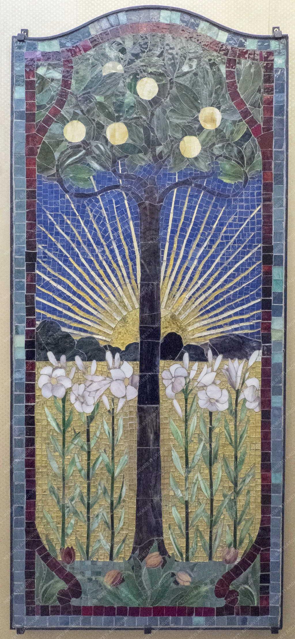 Műalkotás - Budapest - A Napfelkelte  című mozaik