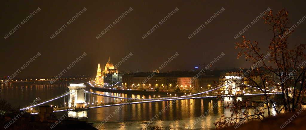 Budapest - Dunai panoráma - Esti felvétel
