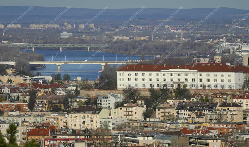 Városkép - Budapest - A Hadtörténeti Intézet és Múzeum