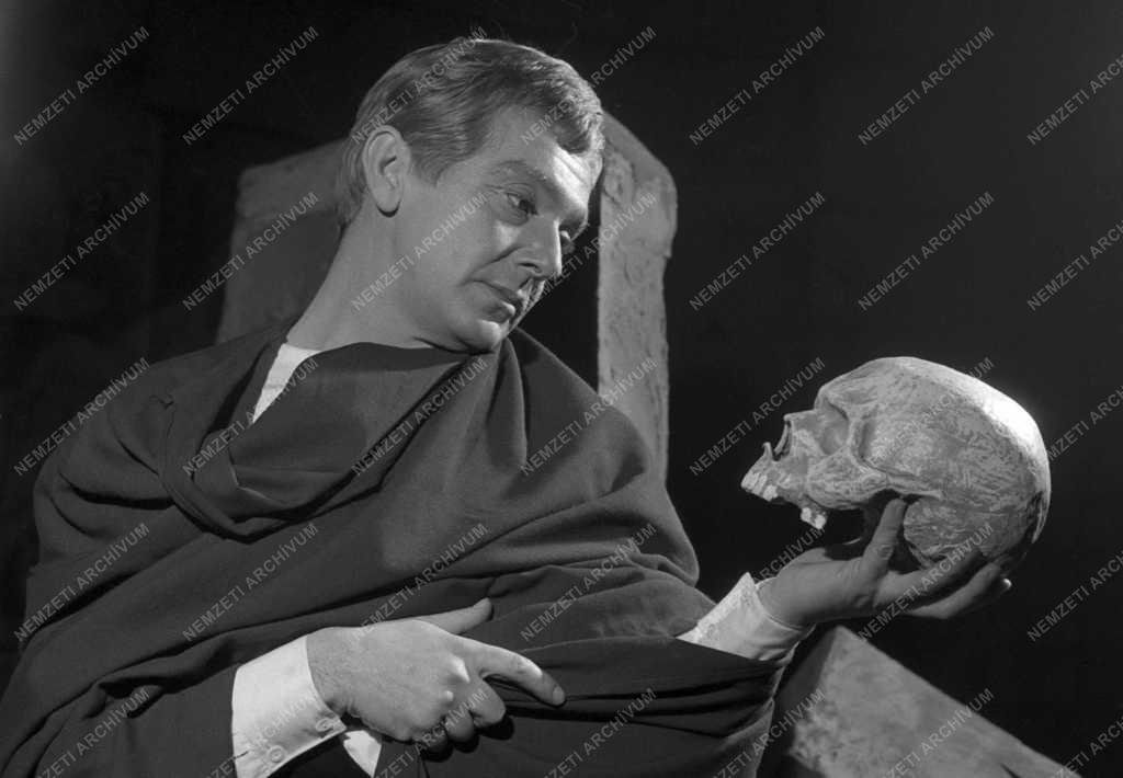 Kultúra - Színház - Shakespeare: Hamlet
