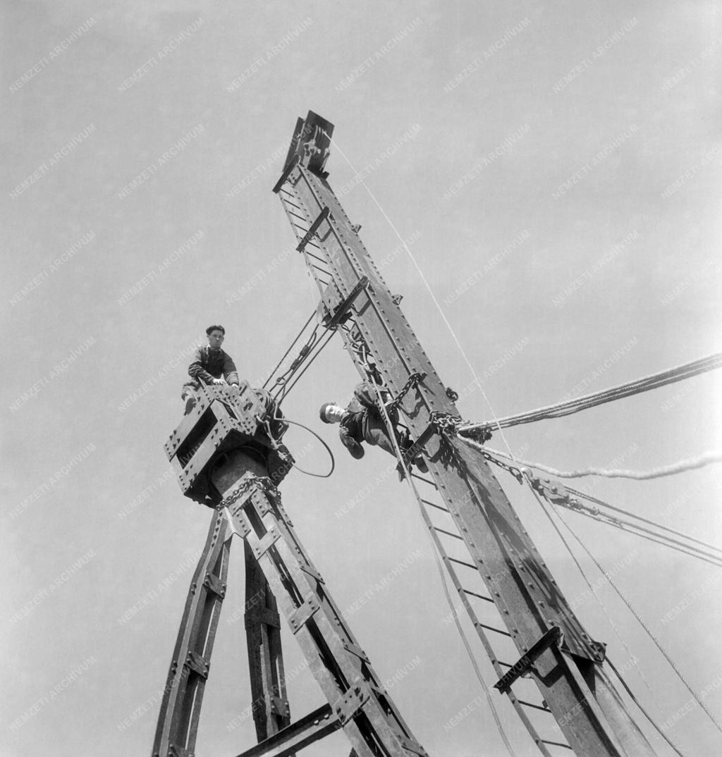 Építőipar - A Margit híd újjáépítése