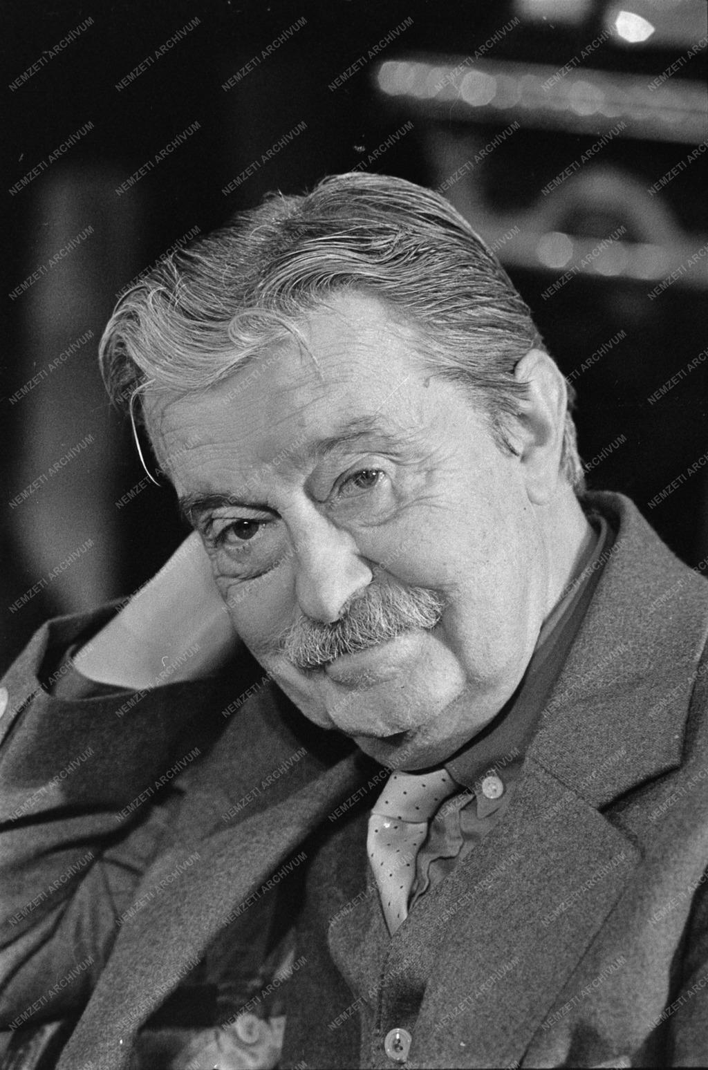 Kultúra - Mensáros László színművész