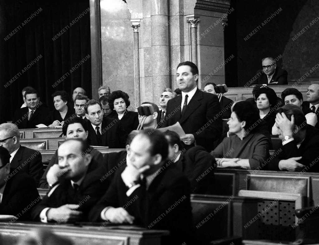 Országgyűlés - 1968