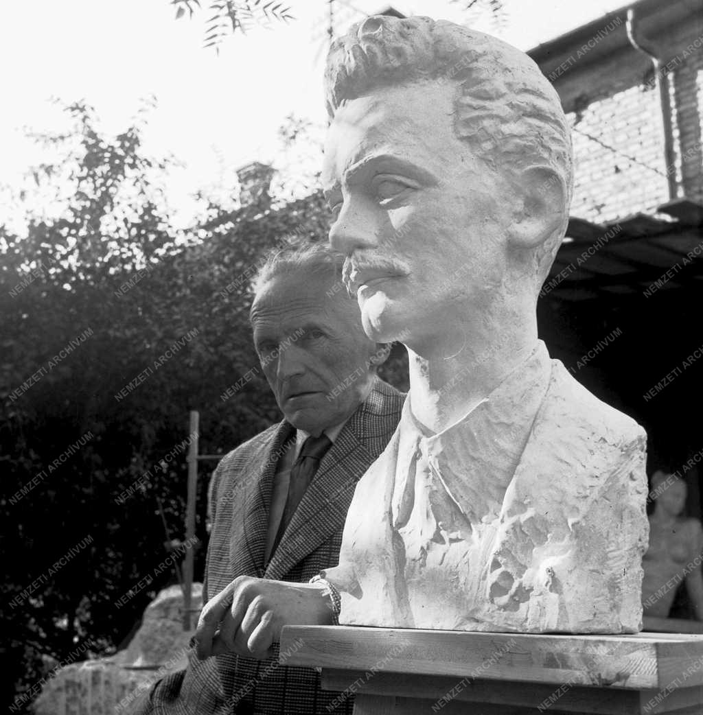 Kultúra - Képzőművészet - Ferenczy Béni szobrászművész
