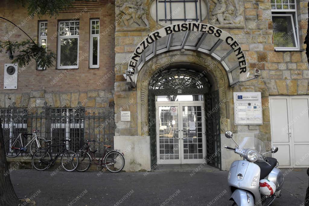 Városkép - Budapest - Benczúr irodaház 