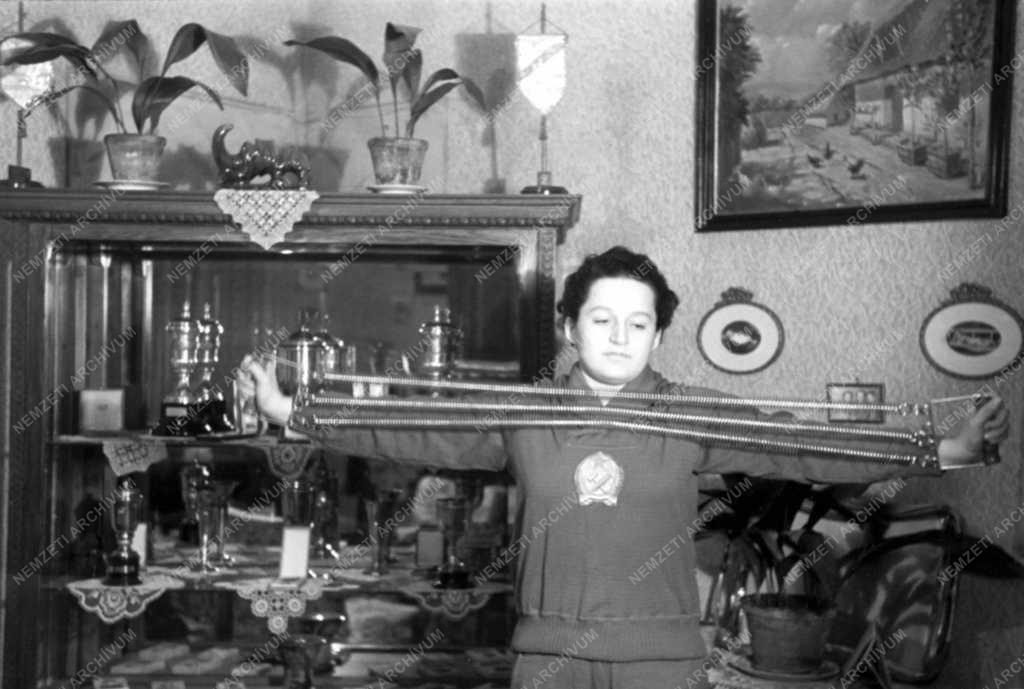 Sport - Úszás - Gyenge Valéria otthonában 