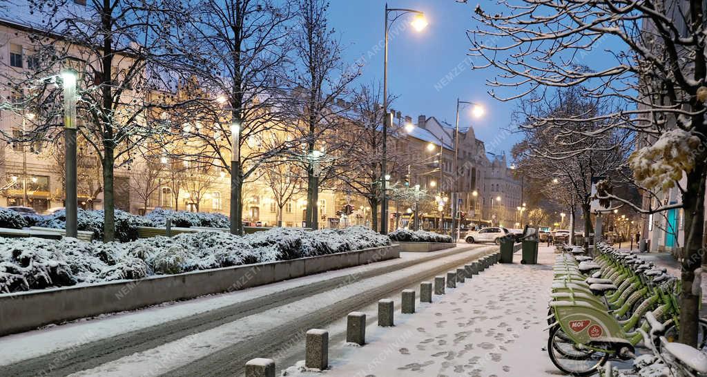 Időjárás - Budapest - Havas városkép