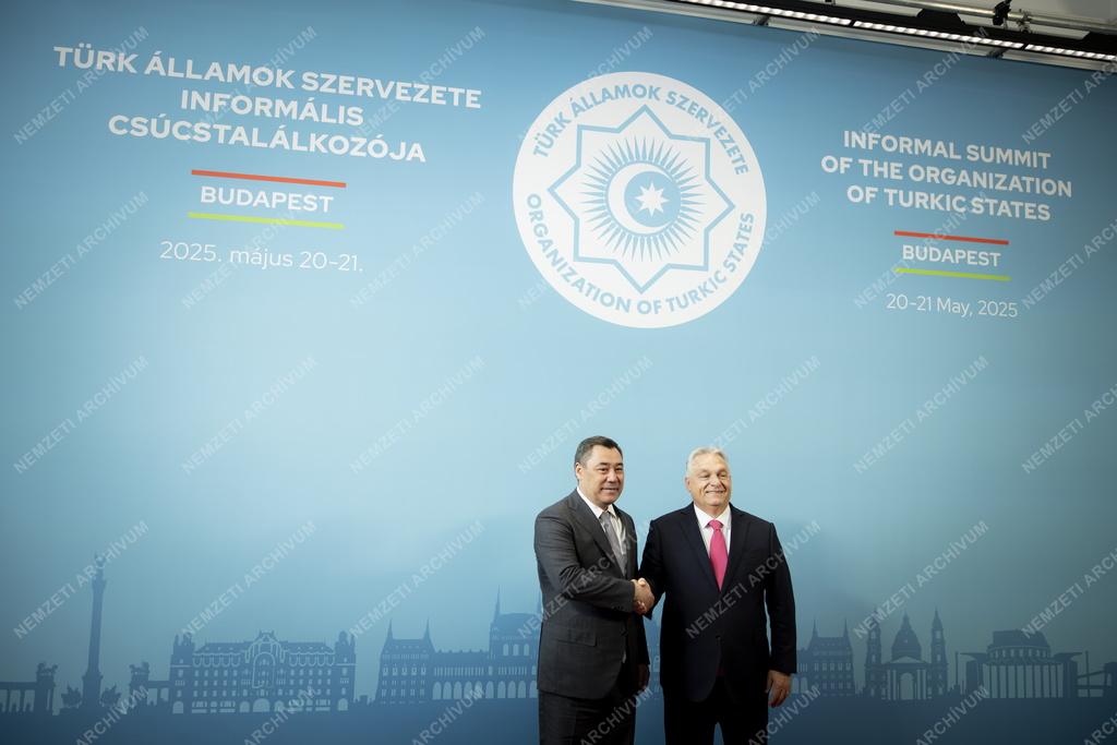 A Türk Államok Szervezetének informális csúcstalálkozója Budapesten