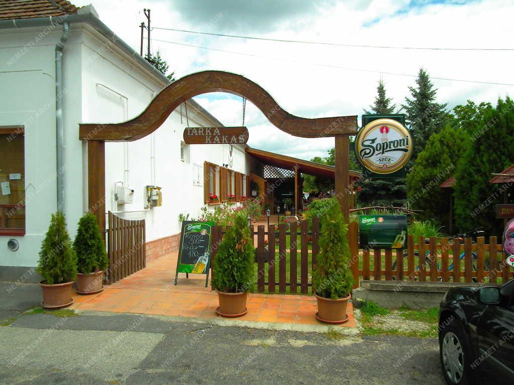 Vendéglátás - Magyarpolány - Tarka Kakas kisvendéglő