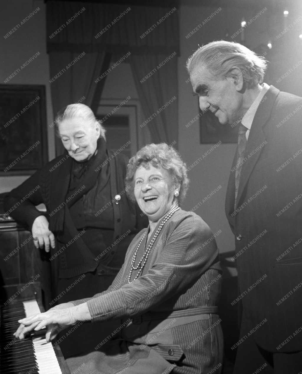 Színház - A Jászai Mari Színészotthon