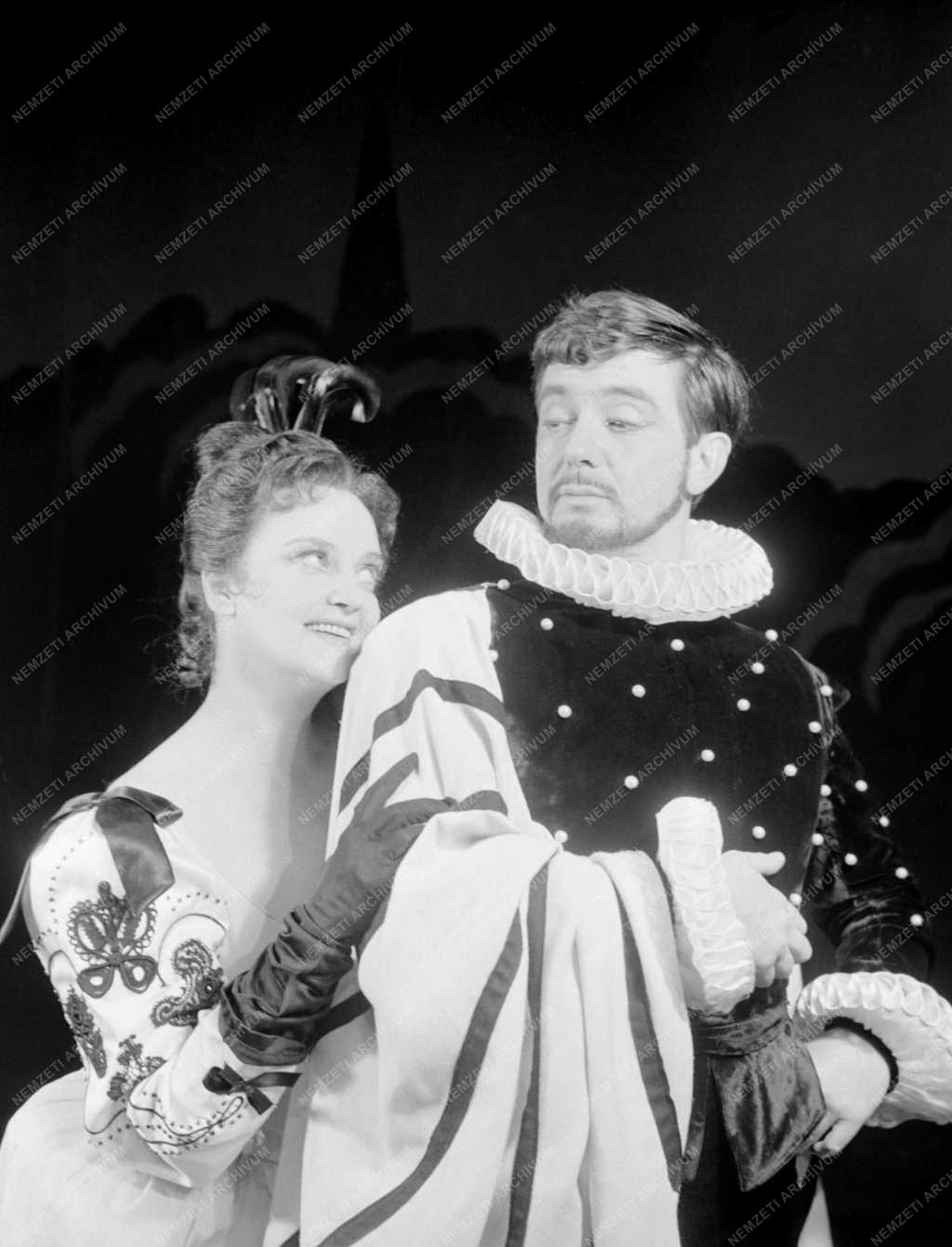 Kultúra - Színház - Augustín Moreto: Donna Diána