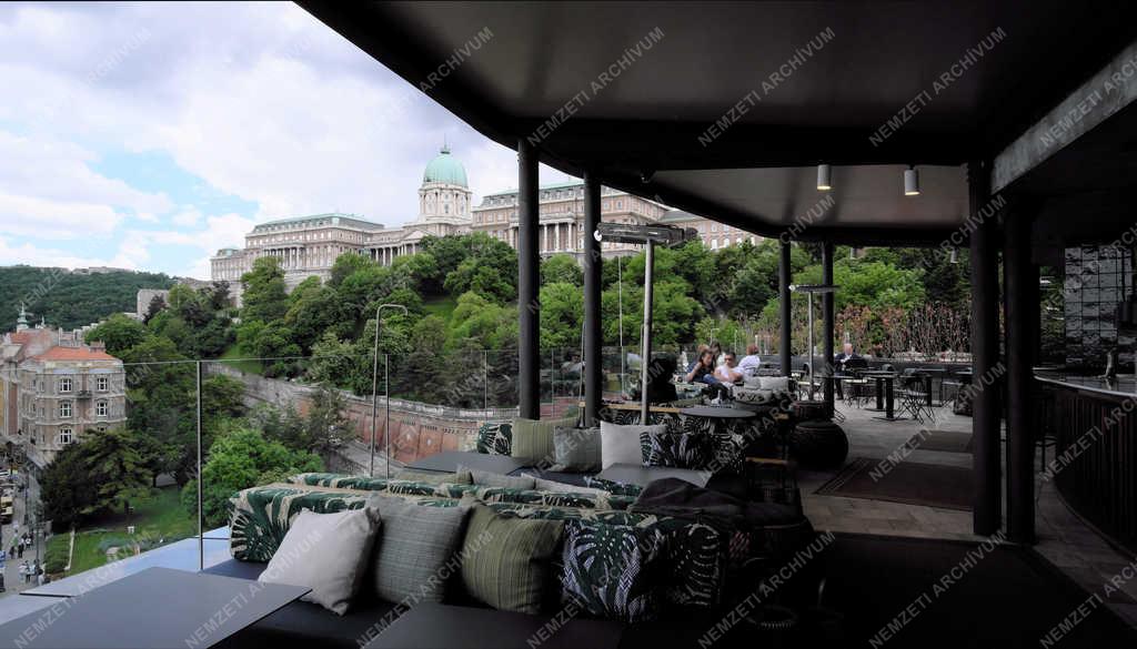Vendéglátás - Budapest - Hotel Clark