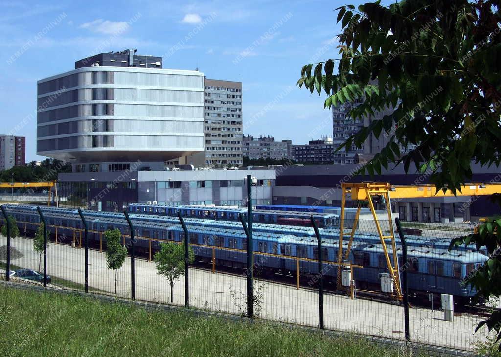Közlekedés - Budapest - A 4-es metró irányítóközpontja