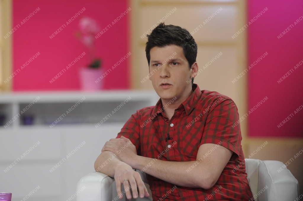 Televízió - Ridikül című női beszélgetős műsor