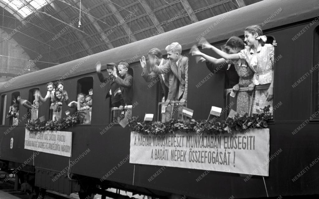Életmód - Gyereküdültetés