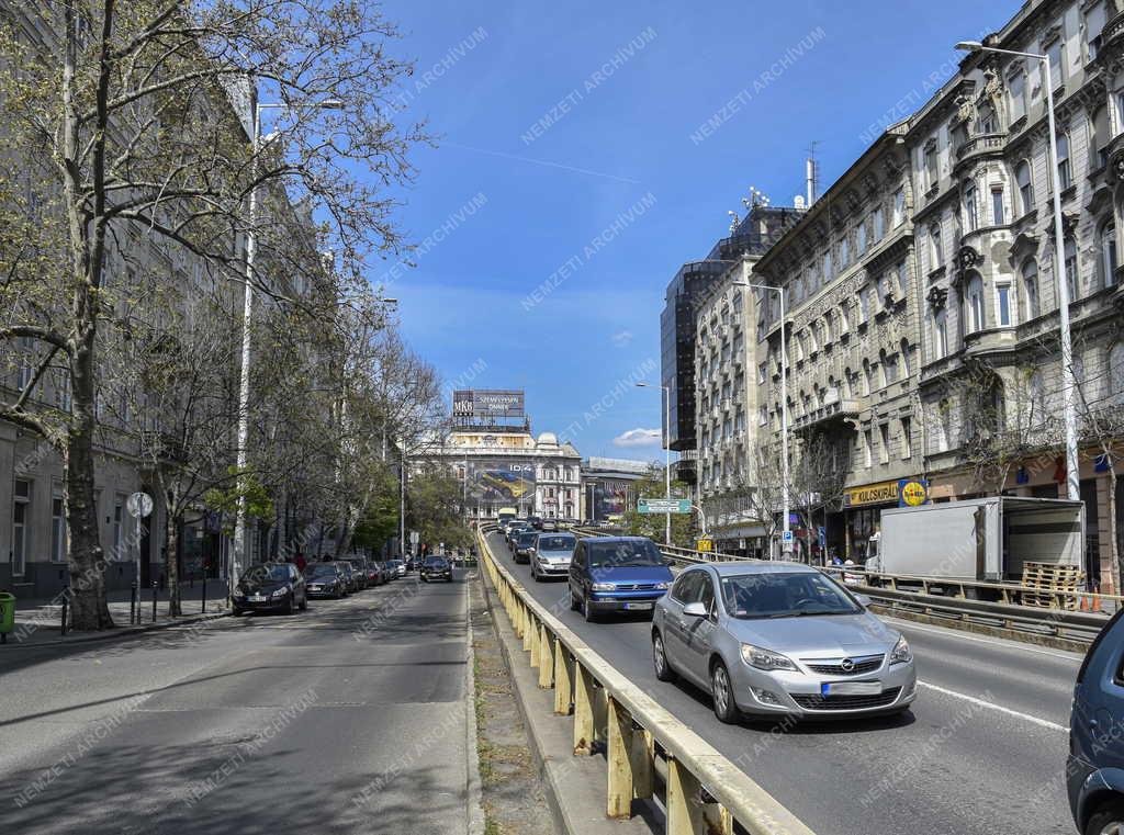 Városkép - Közlekedés - Budapest - Nyugati téri felüljáró