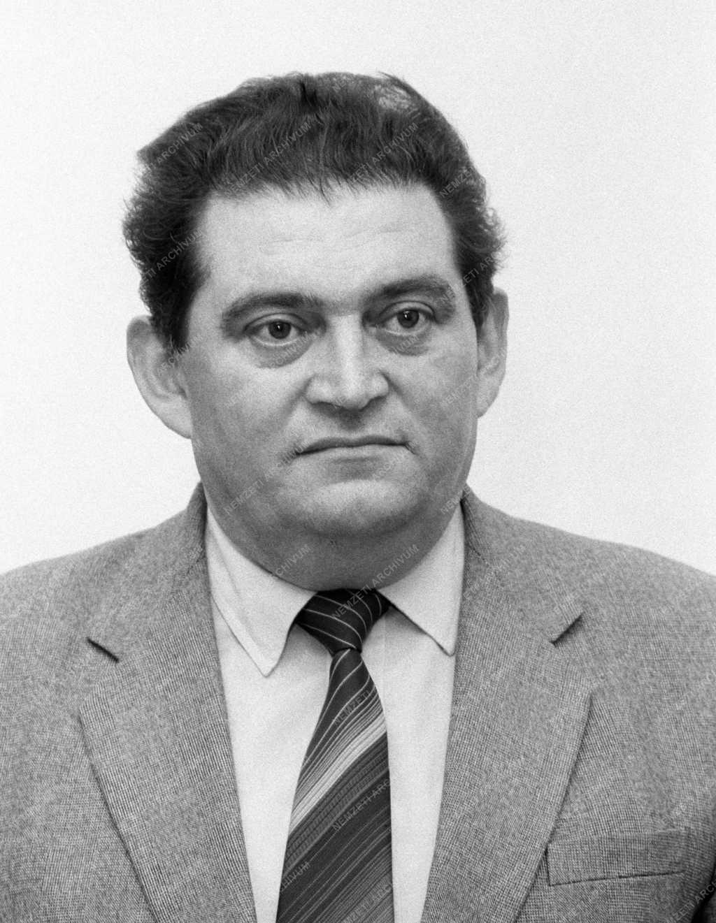 Belpolitika - Parlamenti képviselők