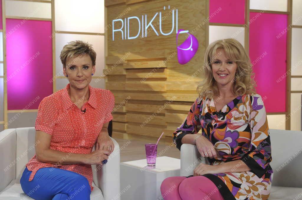 Televízió - Ridikül című női beszélgetős műsor