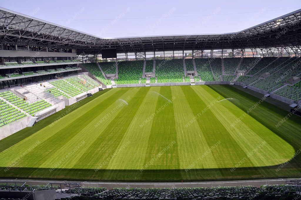 Sportlétesítmény - Budapest - Az  FTC új stadionja az Üllői úton