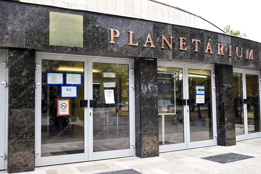 Épületfotó - Budapest - Planetárium