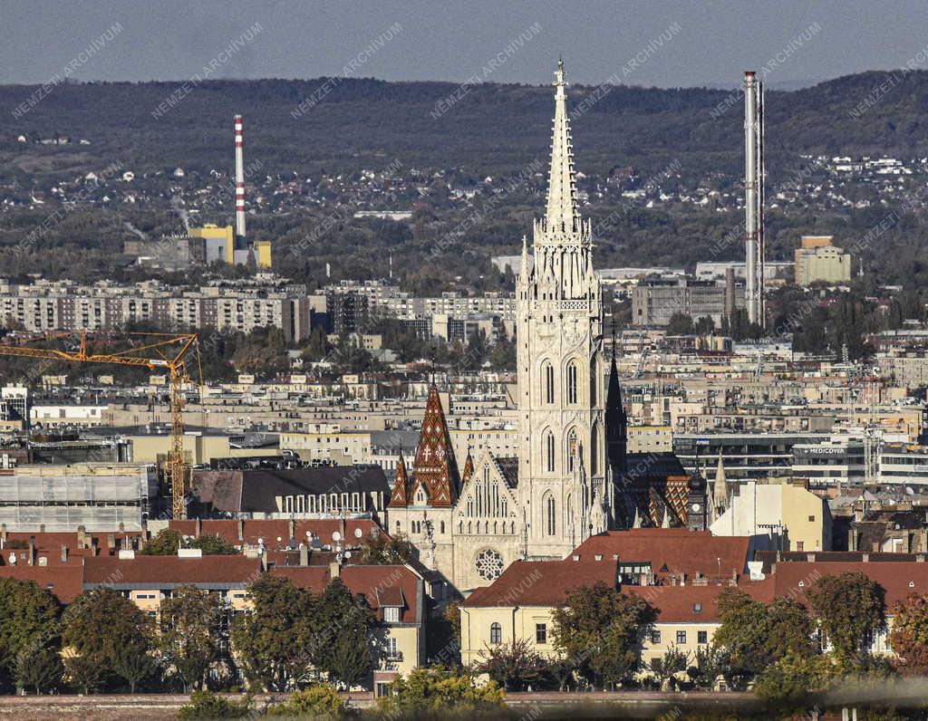 Városkép - Budapest látképe a Sas-hegyről