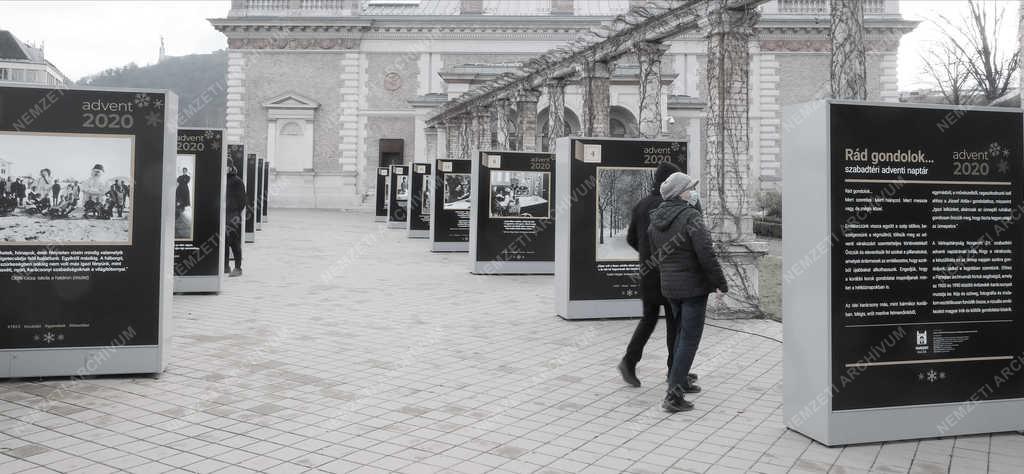 Kultúra - Budapest - Szabadtéri Adventi Naptár fotókiállítás