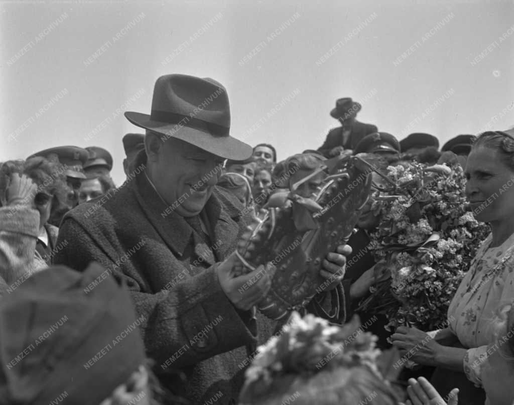 Közlekedés - A 6-os út Szekszárd - Pécs szakaszának átadása