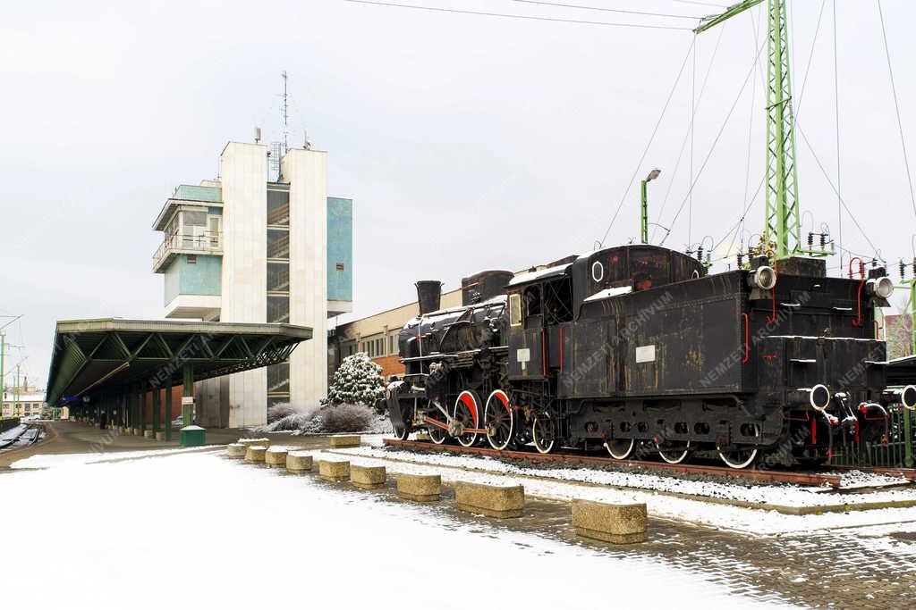Közlekedés - Sopron - GYSEV pályaudvar