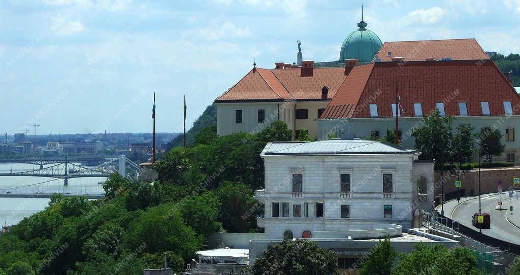 Városkép - Budapest - Az újjáépített Lónyay-Hatvany-villa
