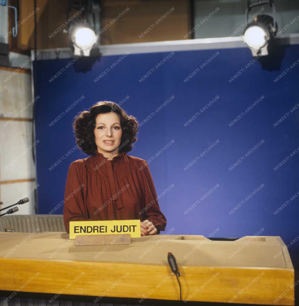 Média - Televízió - Endrei Judit, a Magyar Televízió bemondója