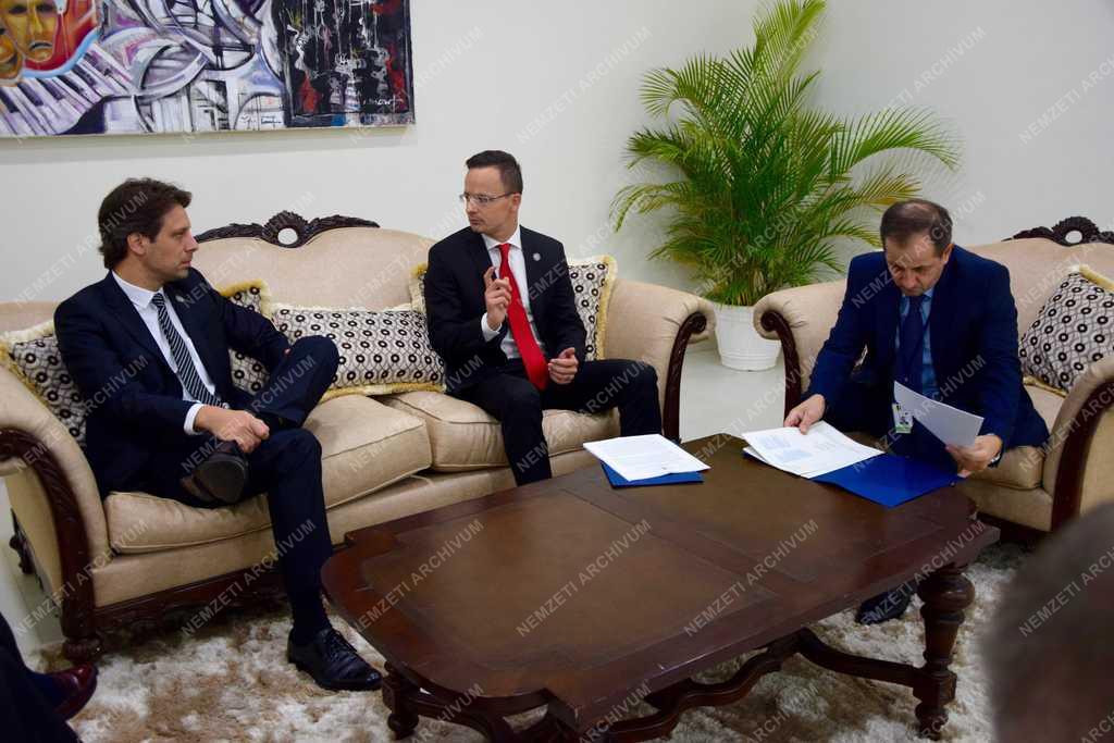 Szijjártó Péter az EU és a CELAC külügyminiszteri találkozóján Santo Domingóban