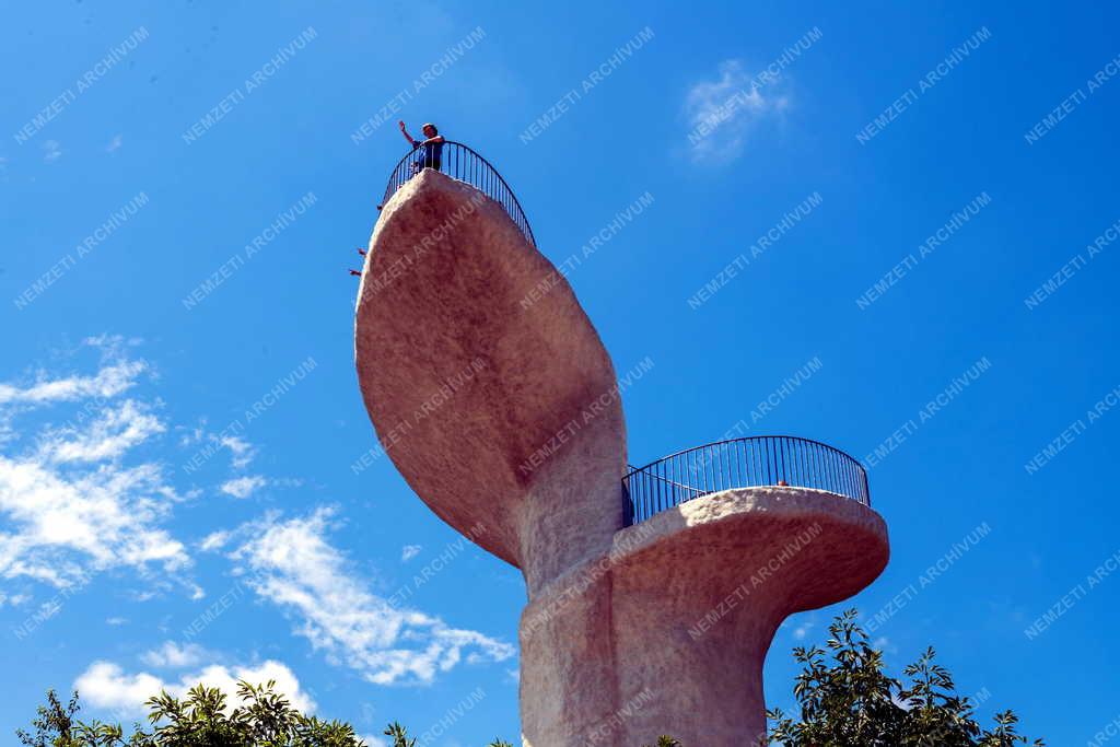 Turizmus - Velence - Bence-hegyi kilátó