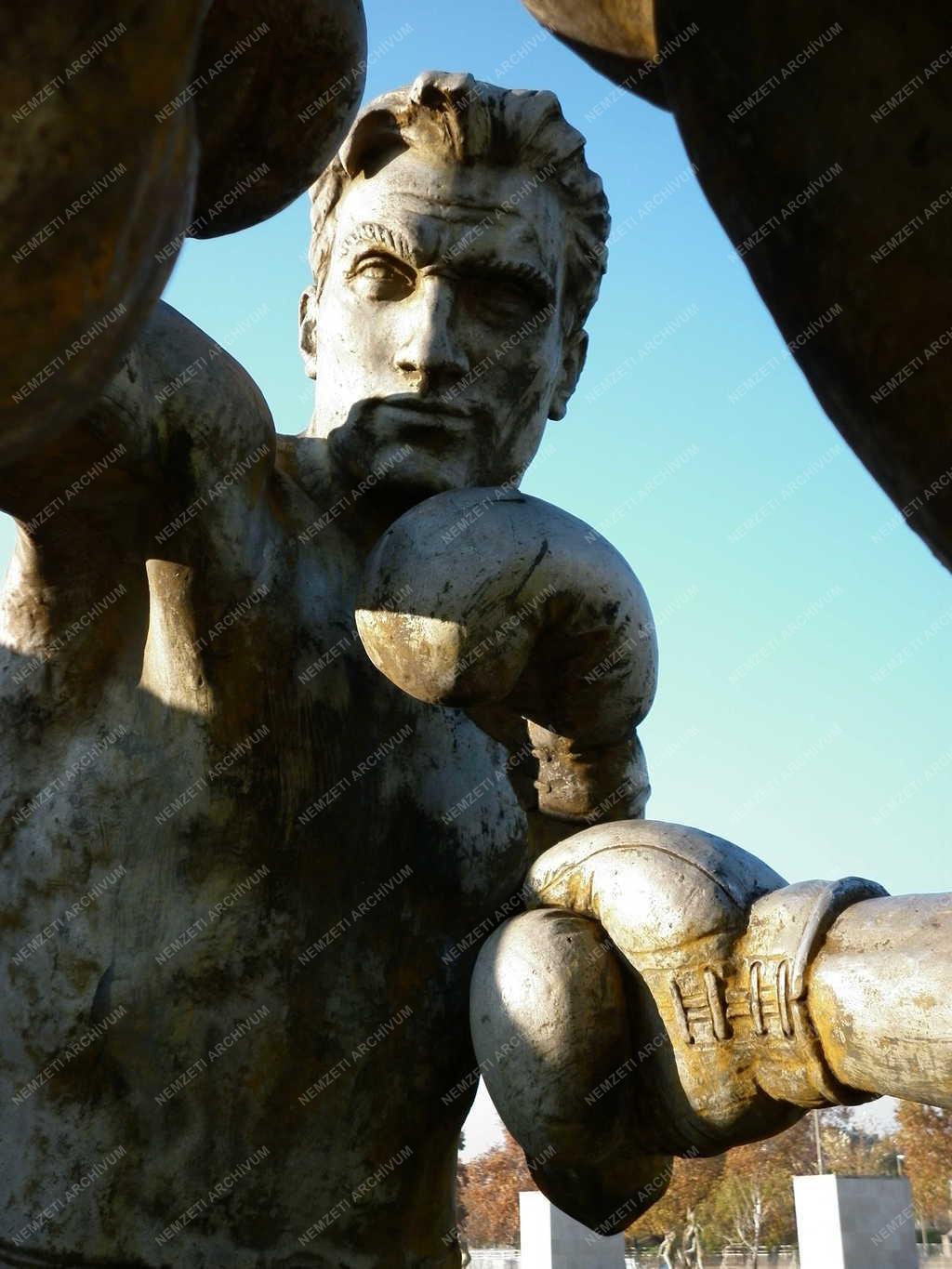 Budapest - Puskás Ferenc Stadion  szoborpark
