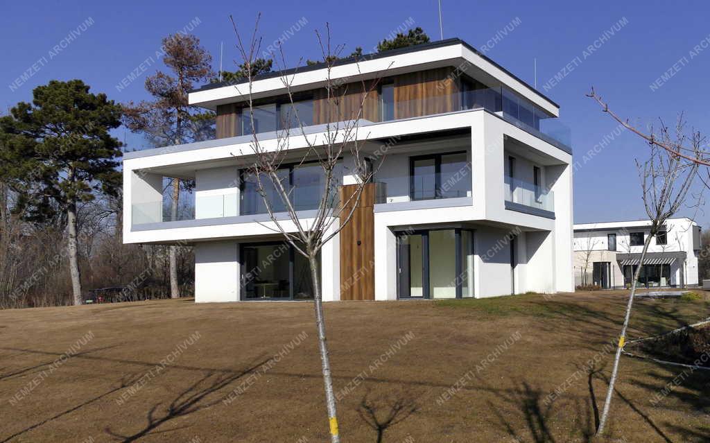 Városkép - Budapest - Új lakópark a Széchenyi-hegy tetején