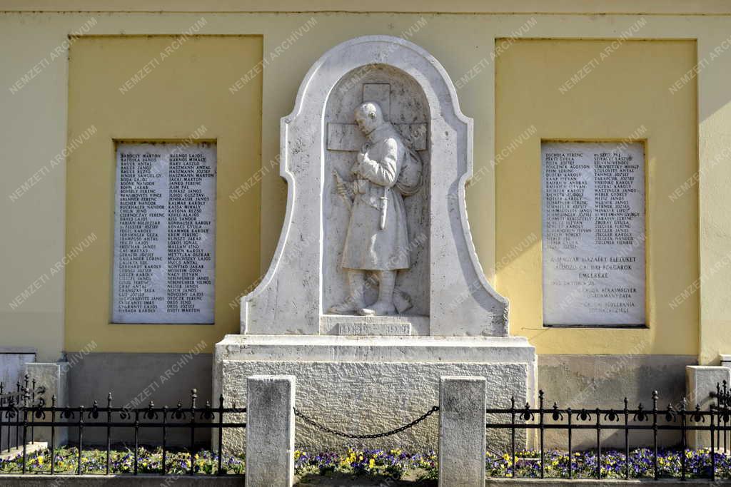 Városkép - Budapest - Óbudai első világháborús hősi emlék